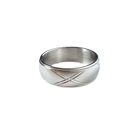Rings - Lined Diamond Design Band