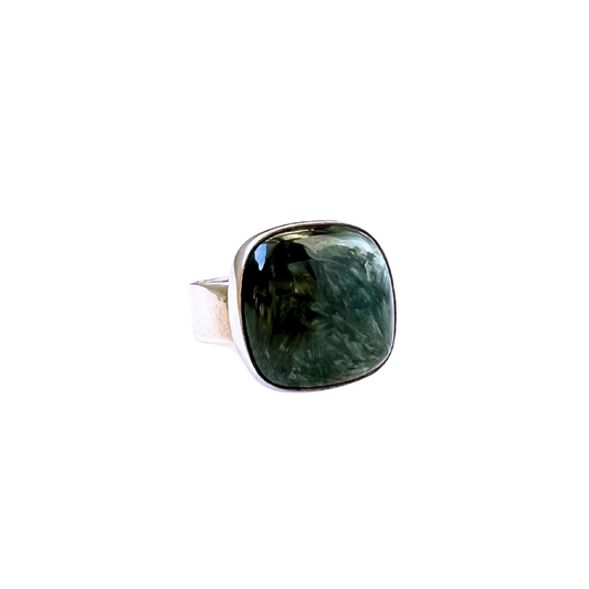 Rings - Green Gemstone Ring