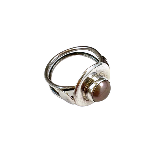 Rings - Sterling Silver with Genuine Pearl In Disk