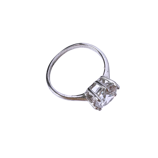 Rings - Large-Prong Set Solitaire
