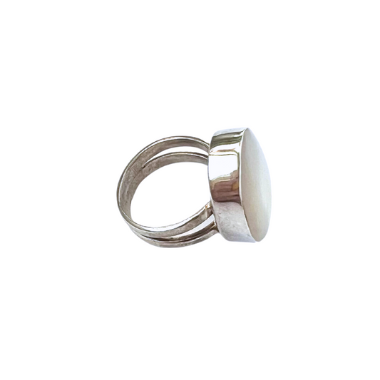 Rings - Genuine Mother of Pearl Ring