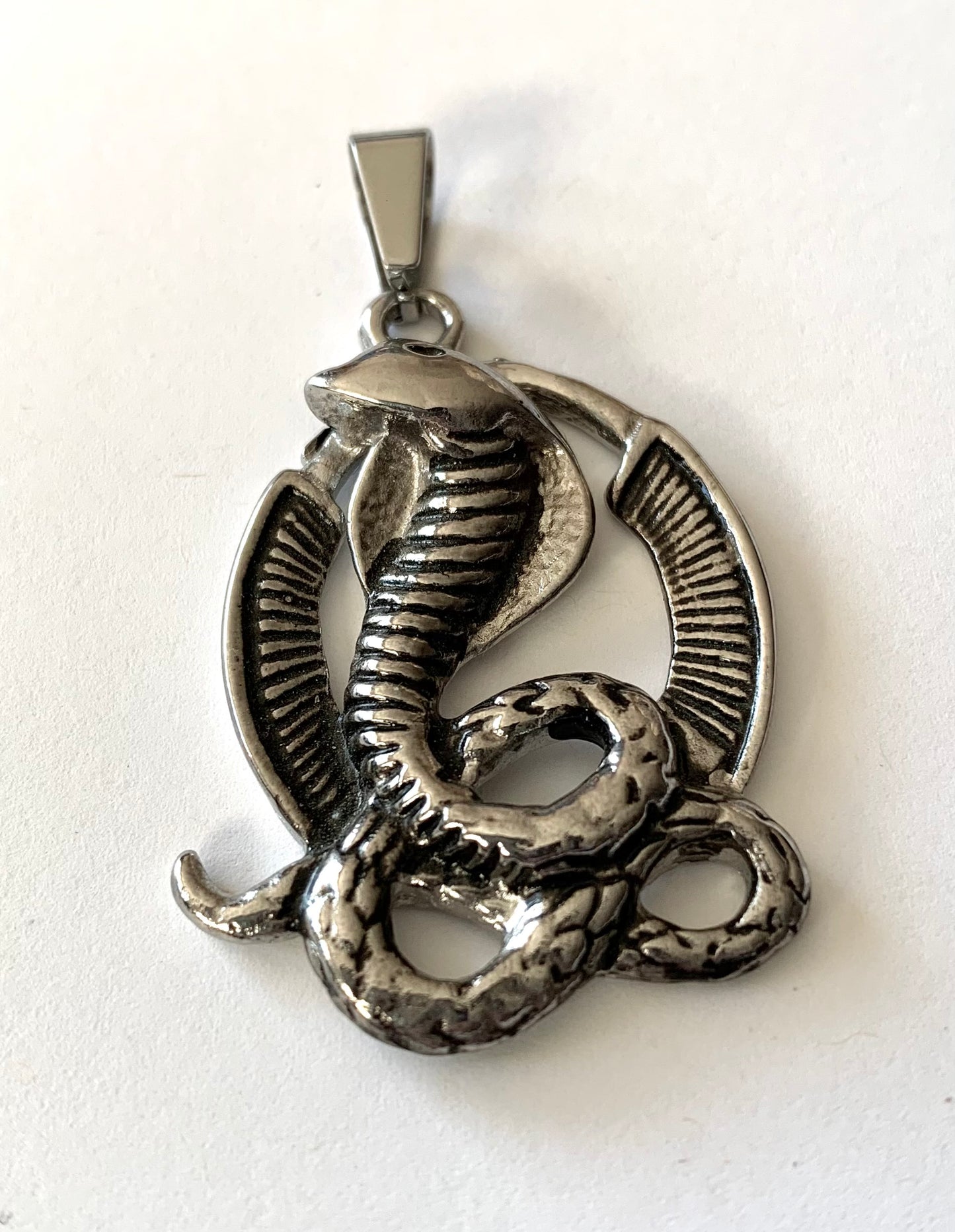 Pendants - Cobra