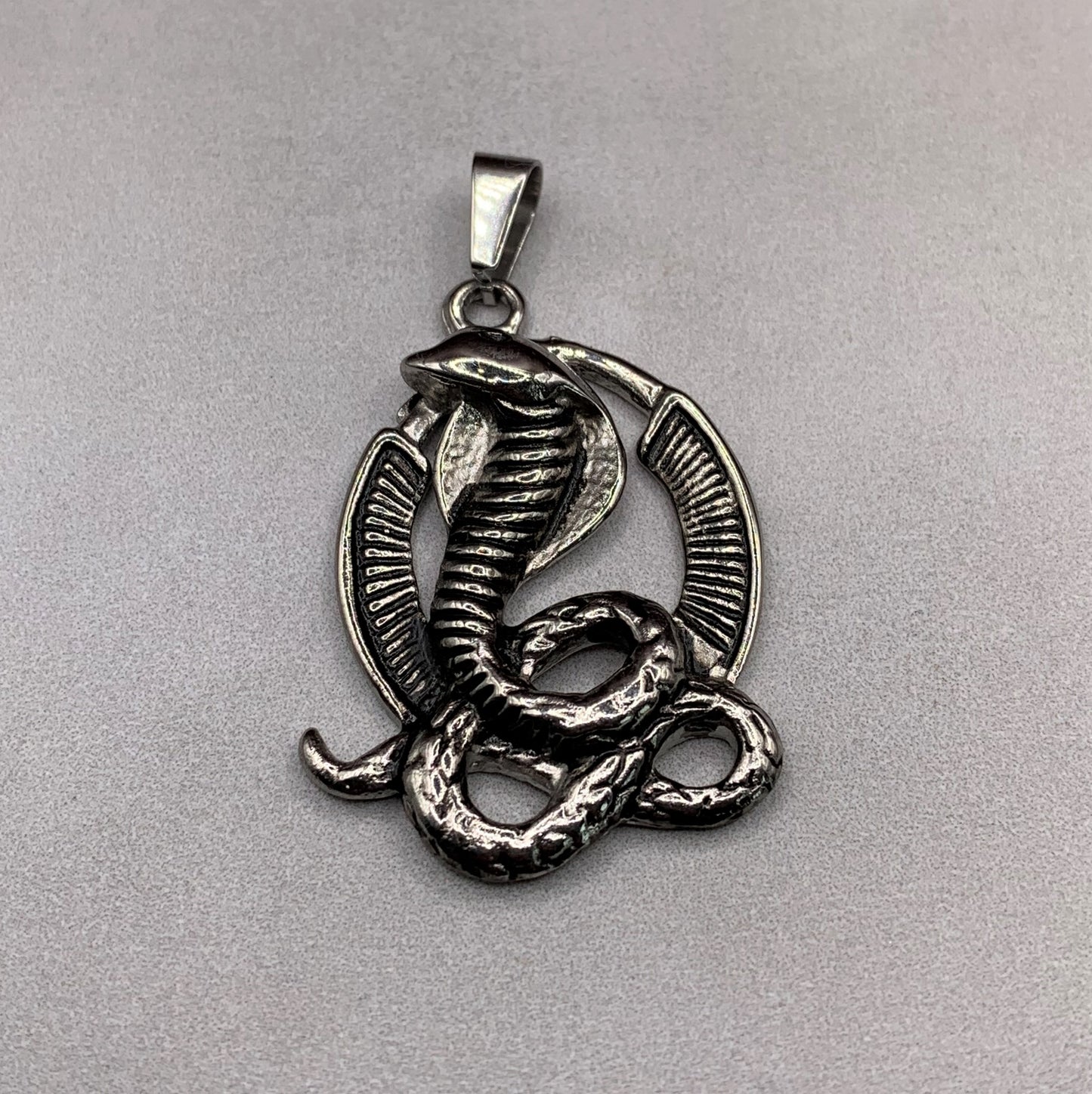 Pendants - Cobra