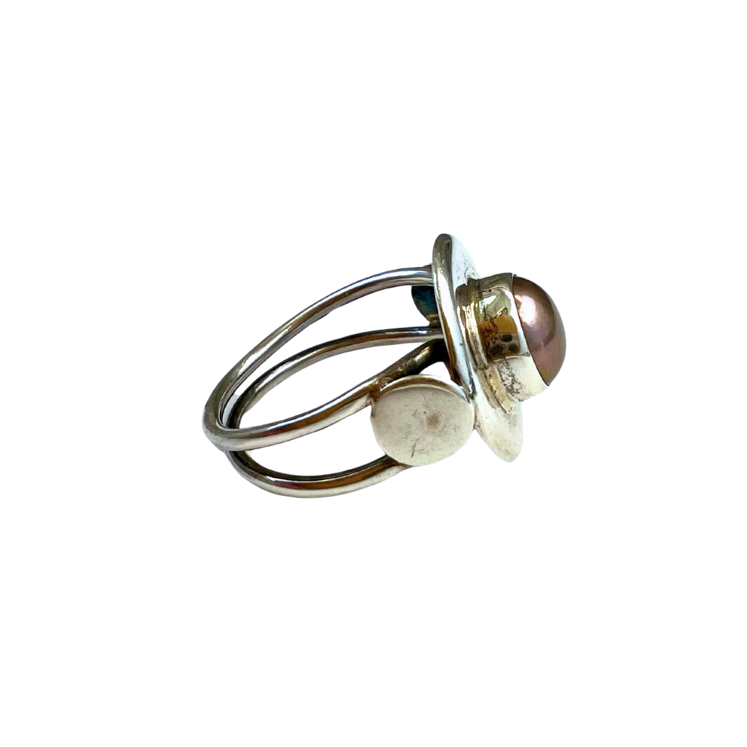 Rings - Sterling Silver with Genuine Pearl In Disk