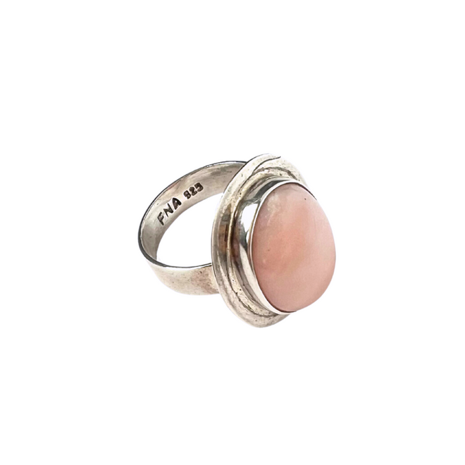 Rings - Pink Cabochon