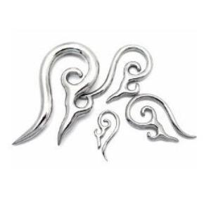 316L Surgical steel devil horn stretchers.